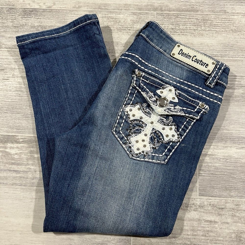 Women's DENIM COUTURE Size 7 Embroidered Cross Pocket‎ Capri Jeans Style DC0116C
